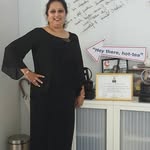 Usha Iyer - @ushavenus - Instagram
