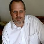 Uwe Rossocha - @uwerossocha - Instagram