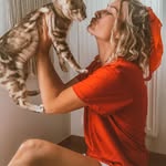 Val - @valbarnesdjhp._ - Instagram