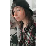 Val - @valbaxter.gy.x - Instagram