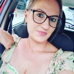 val - @valcoxta - Instagram