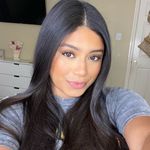 V A L - @valellise - Instagram