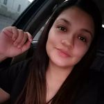 Val Esparza - @valesparzah - Instagram
