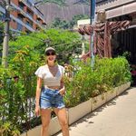 Val Gates - @vale_gates - Instagram