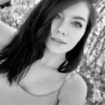 Val - @val_hansonv6sg - Instagram