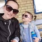 Val - @valhanson.ko5 - Instagram