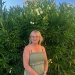 Val Holt - @valholt81 - Instagram