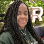 Valerie Floyd Owner + Candle Maker of Emeralds & Lilies - @emeraldslilies - Instagram