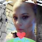 Valarie Fuller - @valarie.0221 - Instagram