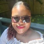 Valencia Lorenn Bennett - @valenciabennett82 - Instagram