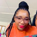 Valencia Gomes King - @gomesvalencia - Instagram
