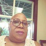 Valencia Lee-lee Harvey - @auntieleeleesweets - Instagram