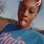 Valencia Robinson - @iittsssscoco - Instagram