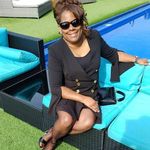 Valencia White - @chichi1166 - Instagram