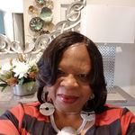 Valencia White - @valenciawhite77 - Instagram