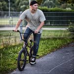 Valentin Lemoine - @valrideabike - Instagram