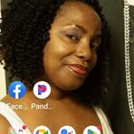 Valeria James - Facebook