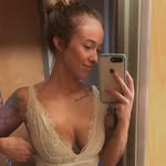 Valeria Sutton - @valeria_valeria64 - Instagram