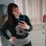 Valery James - @_valery.45 - Instagram