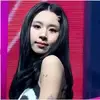 Valery👽 - @valerychaeyoung - TikTok