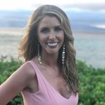 Jillian-Van Blair - @jvblair13 - Instagram