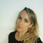 Ele - @vanbondgirl - Instagram