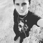 Van - @van_howell12 - Instagram