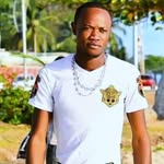 van Levy Loungou - @vanlevyl - Instagram