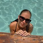 SHELLEY VAN DER BEEK - @shelleyvanderbeek - Instagram