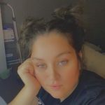 Vanessa Akers - @nessa_akers - Instagram