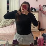 Vanessa Annesley - @vanessa_annes20 - Instagram
