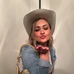 Vanessa Aron - @esthetically_v - Instagram
