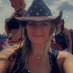 Vanessa Auld - Facebook