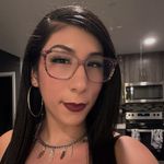 Vanessa - @__vanessabee__ - Instagram