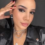 Vanessa | Desing de Sobrancelhas e maquiadora - @vanessa.beeauty - Instagram