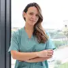 V - @vanessabouabdo - TikTok