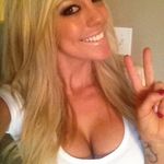 Vanessa Bouchard - @vanessabouchard50 - Instagram