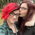 Vanessa Bowles - @serialstabbist - Instagram