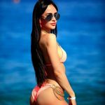 Vanessa Bridge - @sheis_nessa - Instagram