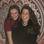 Vanessa - @vanessabuttonpoetry - Instagram