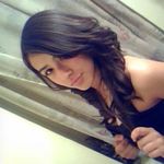 Vanessa - @vanessa_button - Instagram
