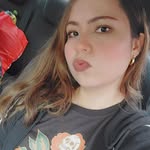 Vanessa Cadena - @vanegchain - Instagram