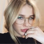 Vanessa🍒 - @vanessa.cage - Instagram