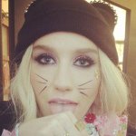Vanessa Cambridge - @nails10000 - Instagram
