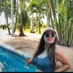 Vanessa Coronel - @vanessacomart - Instagram