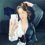 Vanessa Craig - @cheeky_lece - Instagram