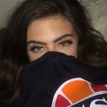 @_vanessadaniels - Instagram