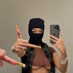 Vanessa Dickson - @va.ne4668 - Instagram