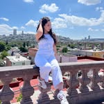 Vanessa Estrada - @vaneestradag - Instagram
