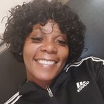 Vanessa Farley - @keepingupwitness_ - Instagram